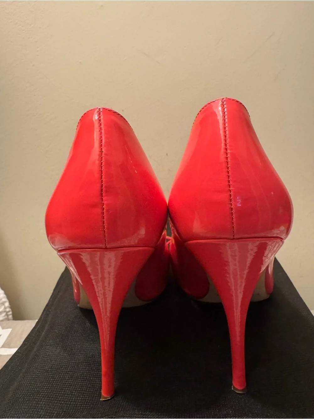 Kate Spade Geranium Pink Lilia Patent Leather Bow Pumps Size 8 - Excellent!